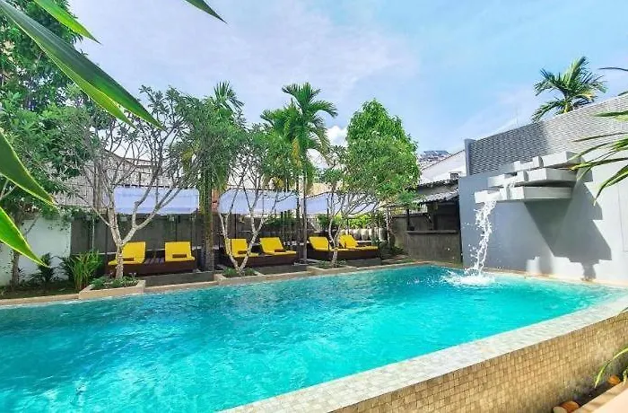 Hotel Veha Retreat And